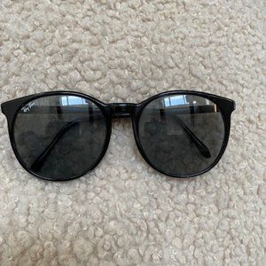 Vintage Oversize Ray-ban Sunglasses excellent condition